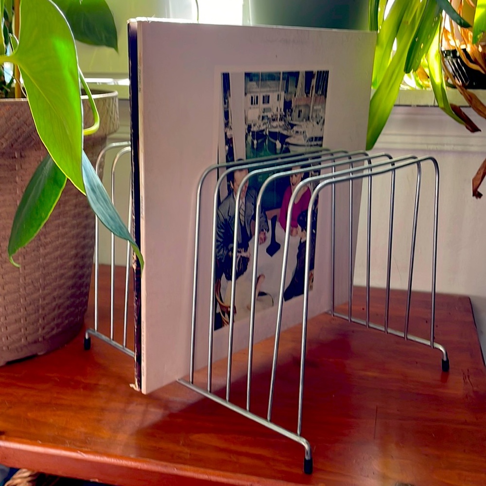 Vintage record holder